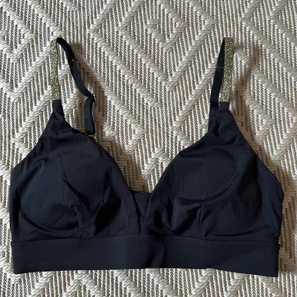 Uwila Warrior Soft Bra *NWOT